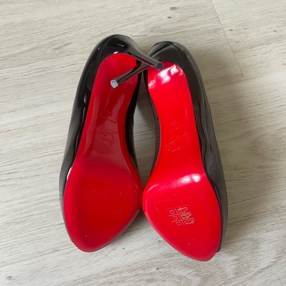Christian Louboutin Heels/Pumps - Picture 6 of 6